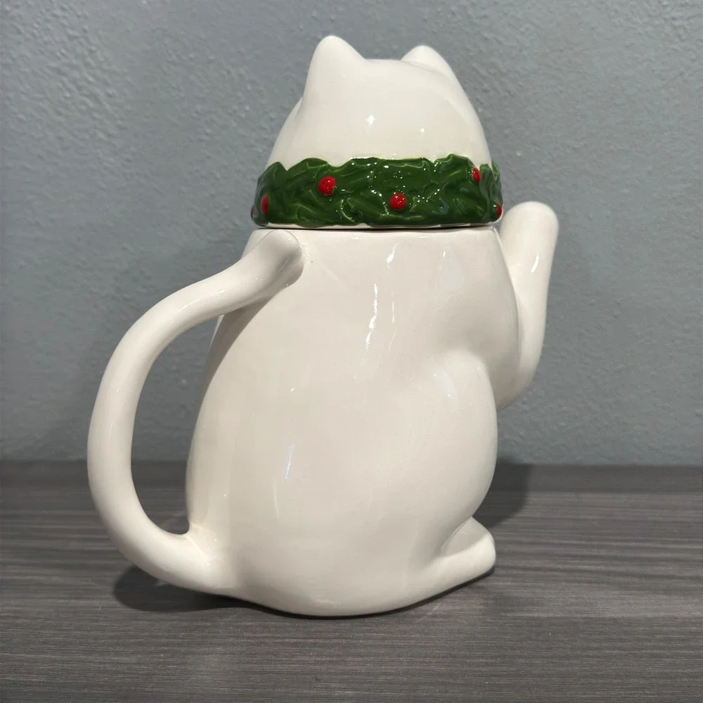 Vintage Cat Teapot Japan Ceramic White Holly Christmas w/ Box AMC T-7428 8 Inch